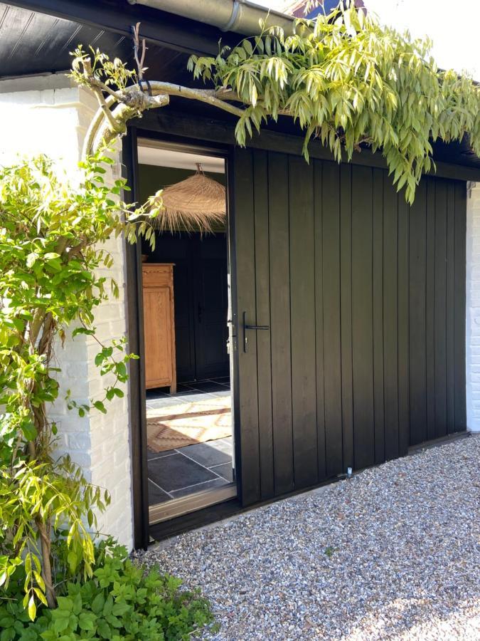 Un Matin De Mai Bed & Breakfast Verlincthun Exterior photo